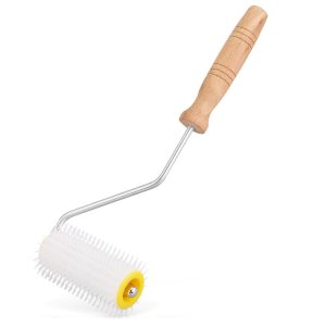 Flexzion Honey Uncapping Needle Roller – Propolis & Honey Beekeeping Tools Supplies for Harvesting - 5-Inch Hardwood Handle Uncapper for Honeycomb Roller Brush Extraction
